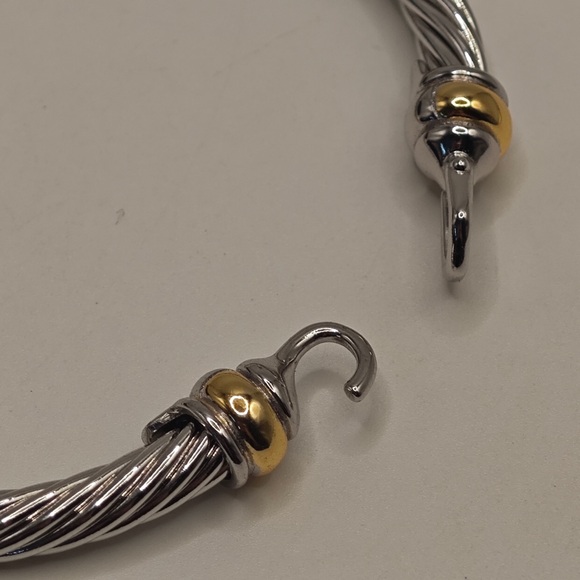 David Yurman Silver and Gold Bracelet - Picture 5 of 7